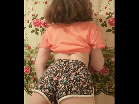 ❤️ Sexig ung babe som strippar av sig sina shorts inför kameran ❤️❌ Fuckingvideo at us ❌️